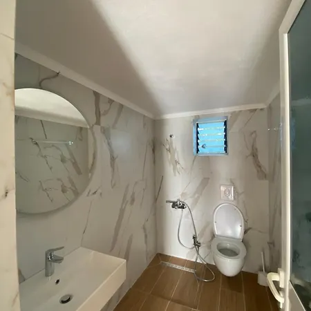 Hotel Guesthouese Estref